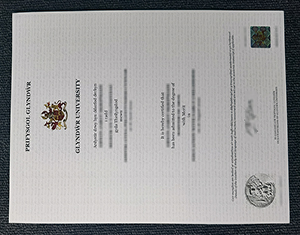 Prifysgol Glyndwr University Diploma1